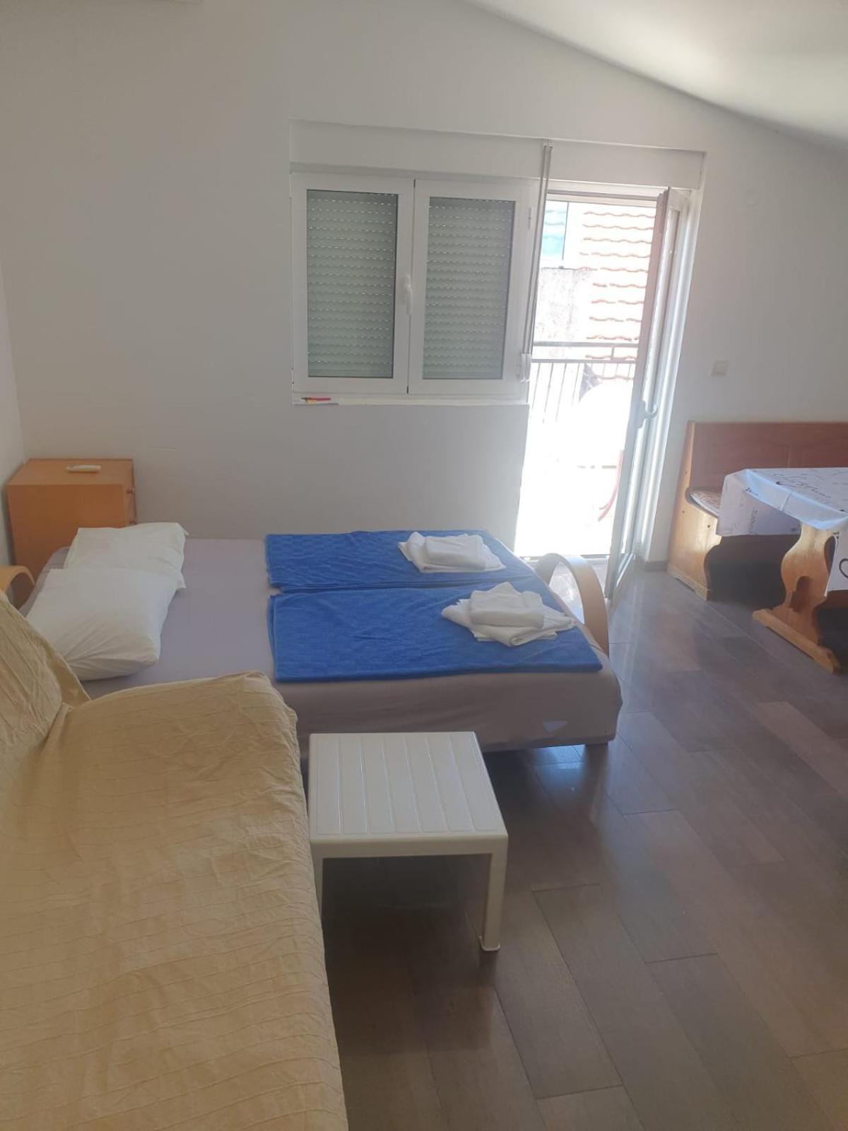 Sea View Apartments Херцег Нови Стая снимка