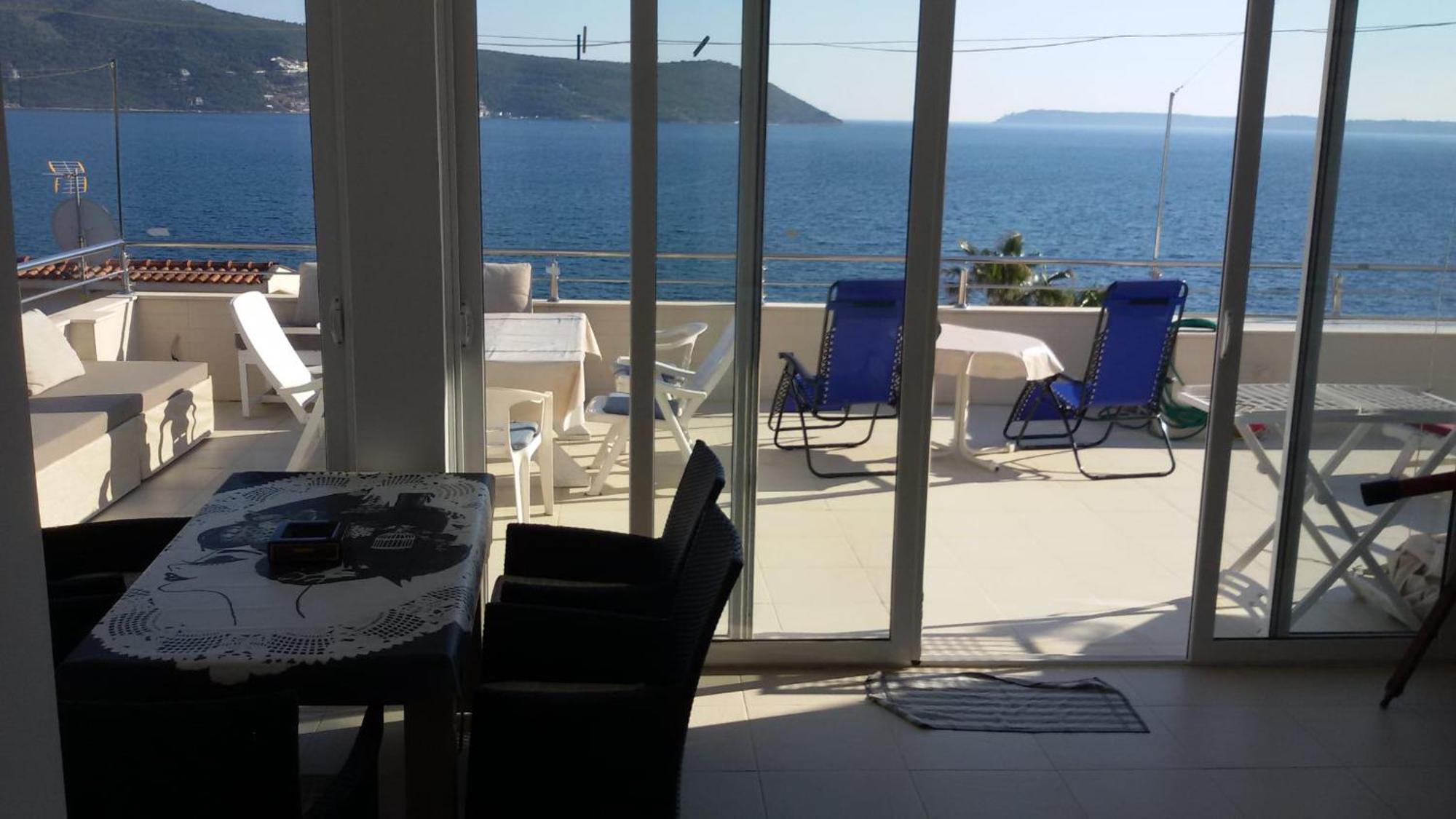 Sea View Apartments Херцег Нови Стая снимка